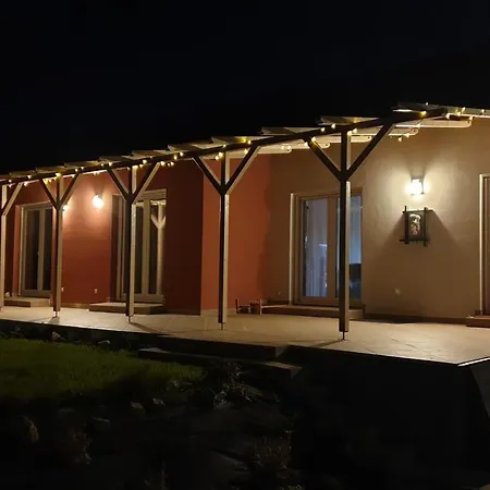 Апартаменты Buzavirag Apartmanhaz Балатонакали